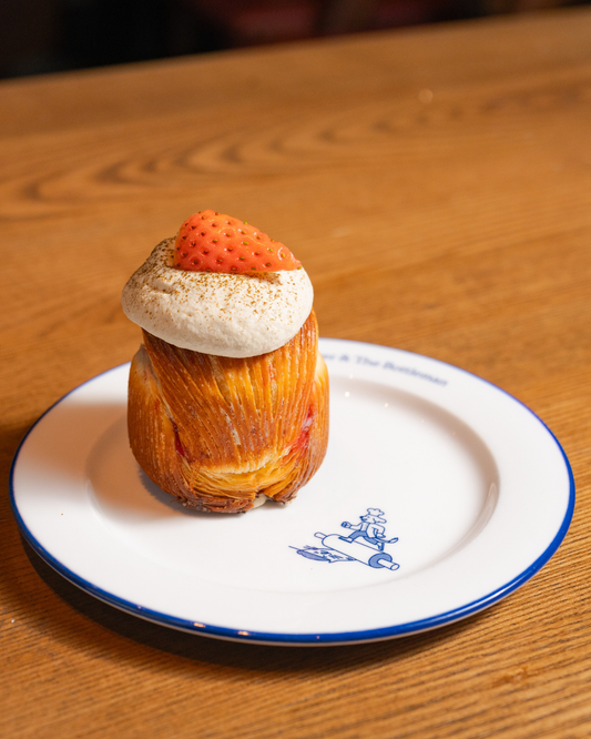 Strawberry Hojicha Puff