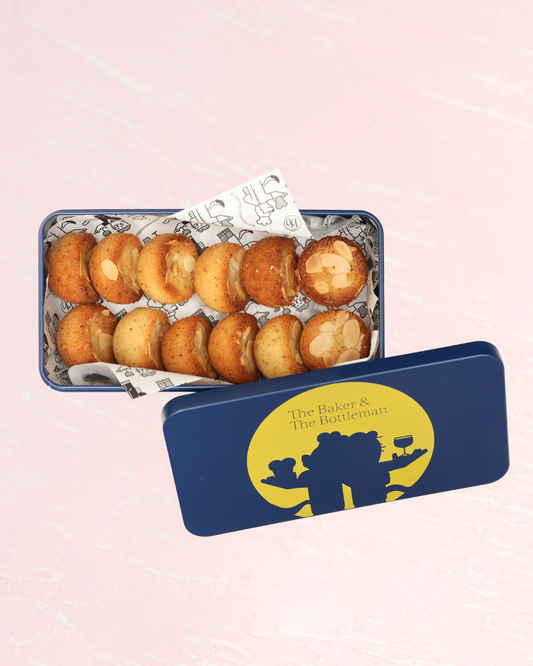 Almond Cake Tin